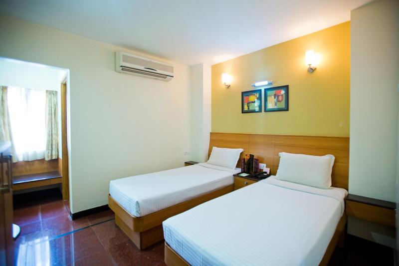 Malles Manotaa Chennai Bilik gambar
